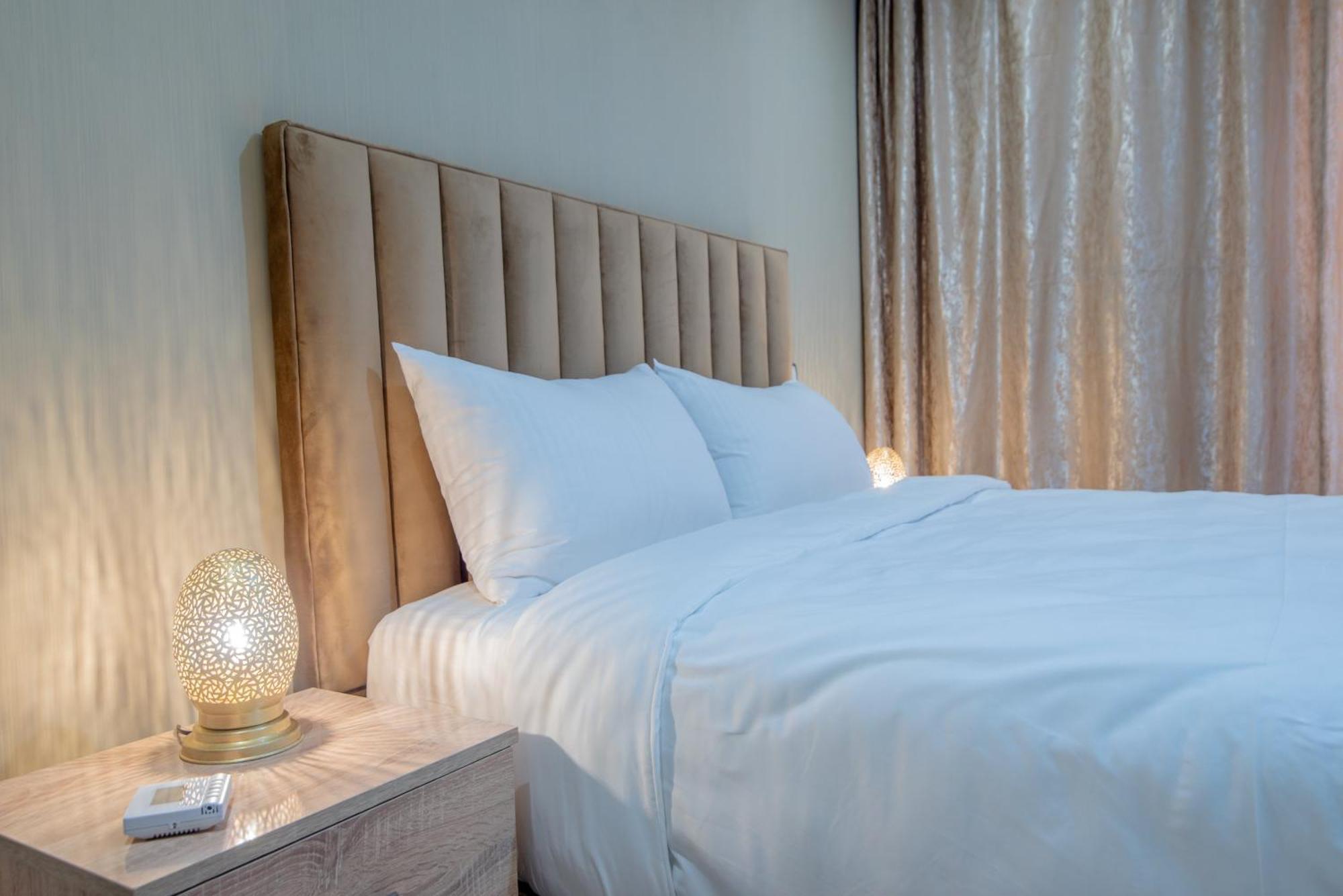 Luxury Seafront 99sqm With Wi-fi And Parking