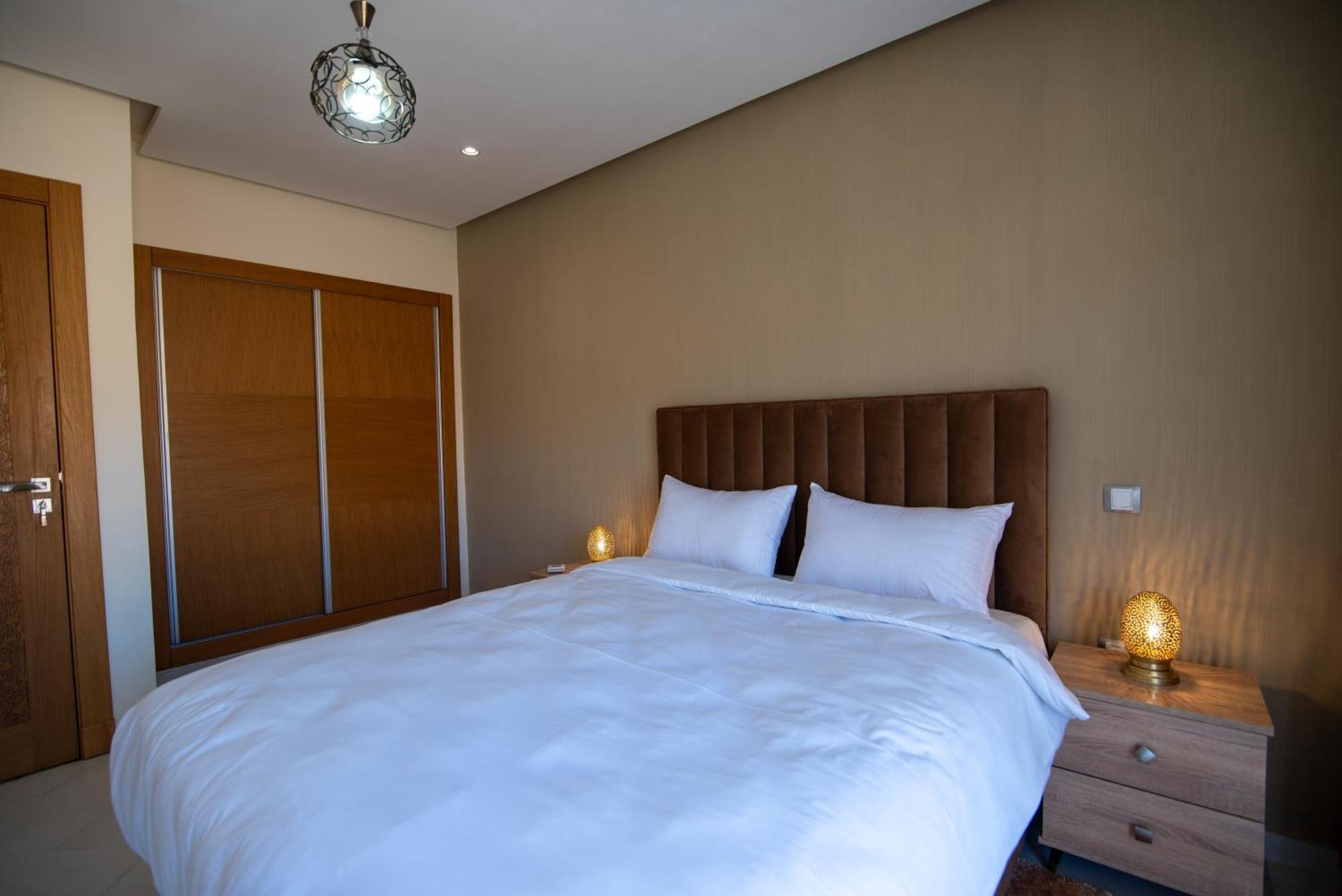 Luxury Seafront 99sqm With Wi-fi And Parking Apartment Agadir