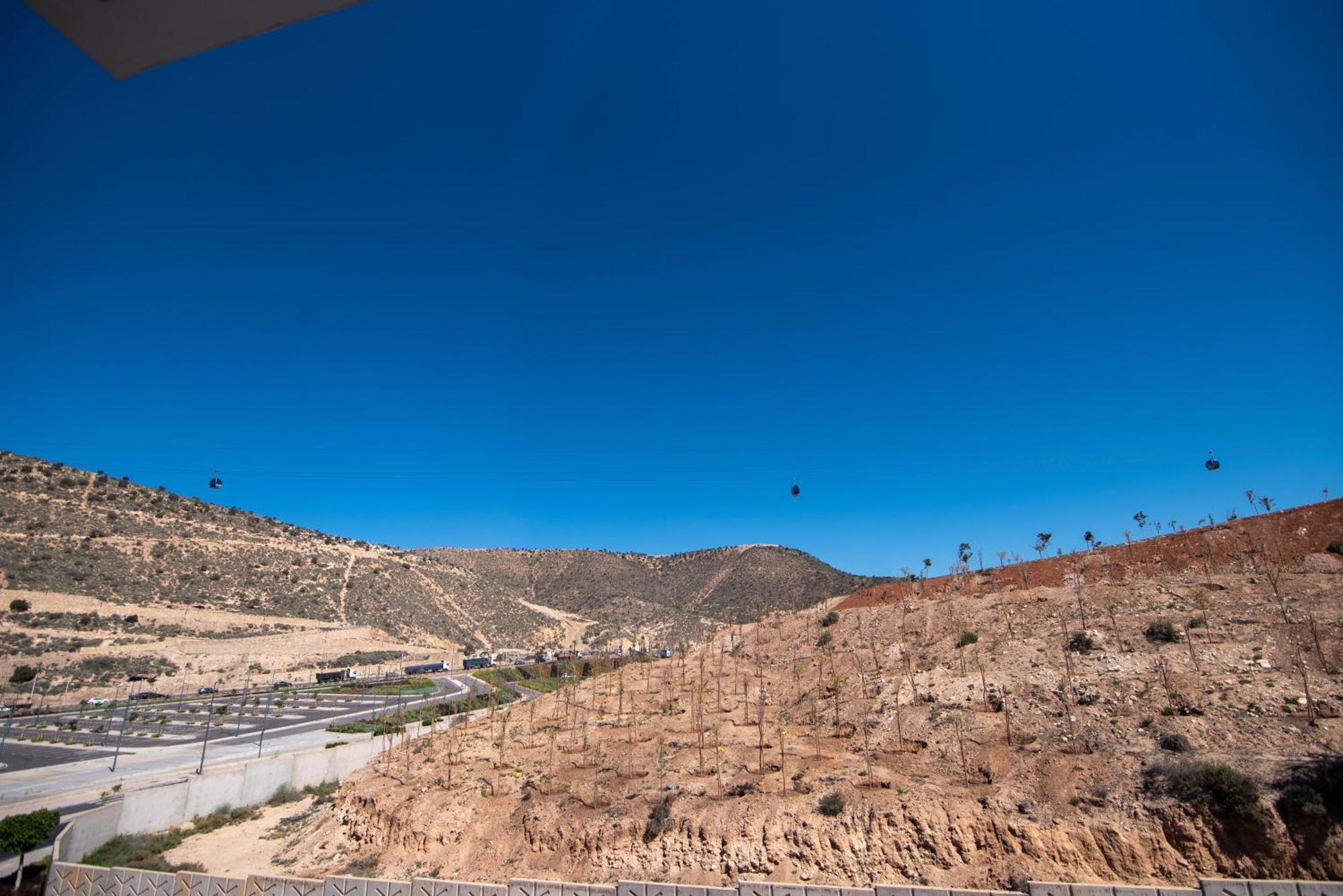 Luxury Seafront 99sqm With Wi-fi And Parking Agadir