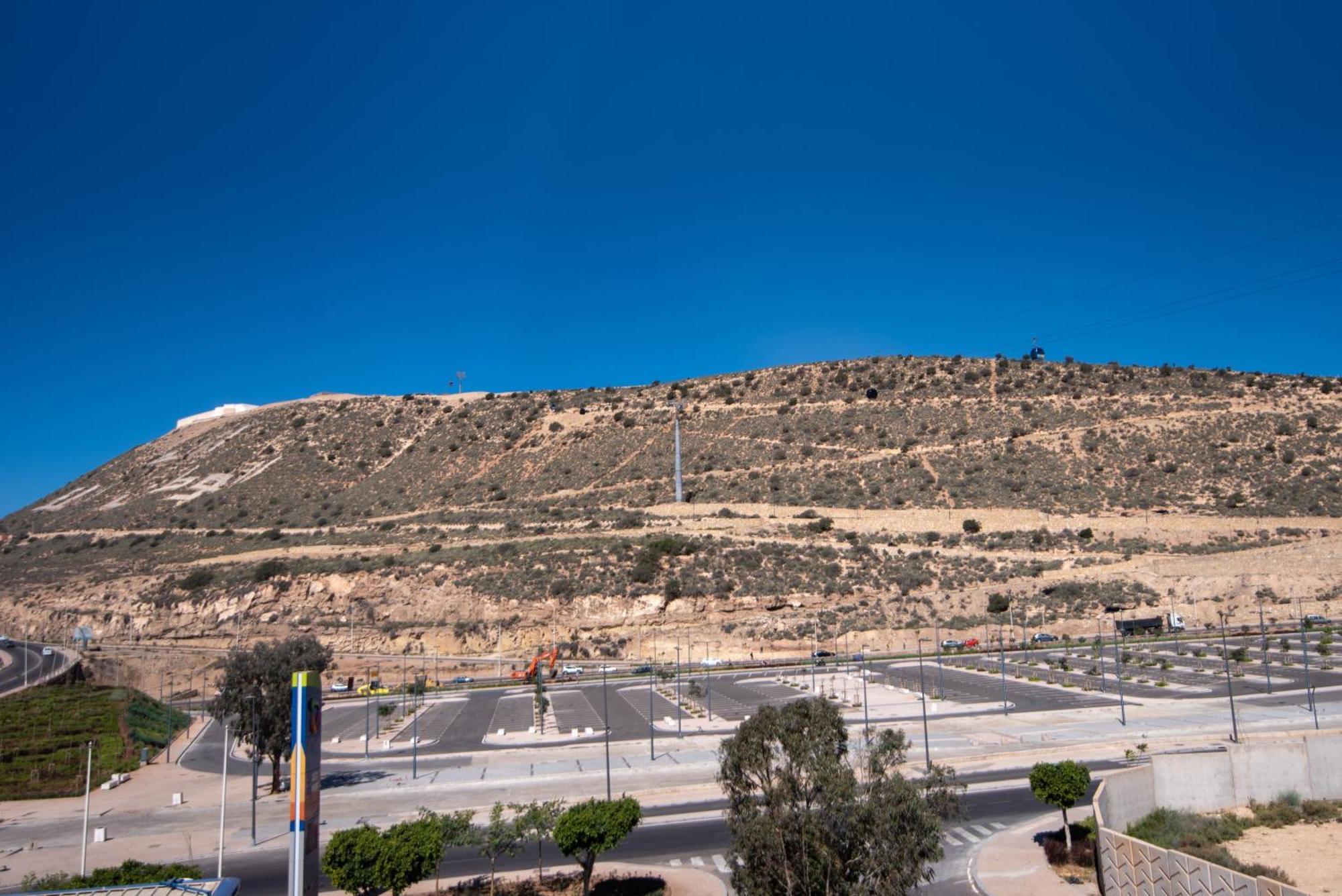 Luxury Seafront 99sqm With Wi-fi And Parking Apartment Agadir